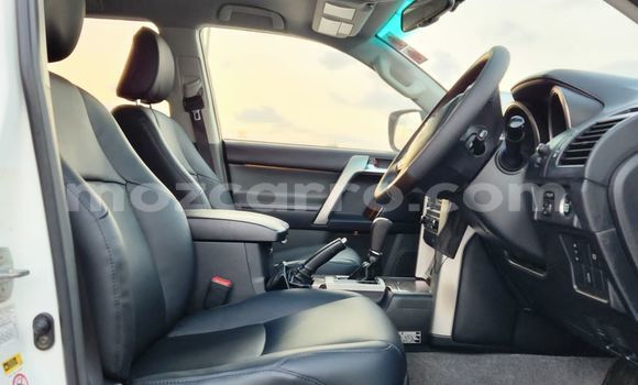Buy Used Toyota Land Cruiser Prado White Car in Maputo in Maputo Buy Used Toyota Land Cruiser Prado White Car in Maputo in Maputo