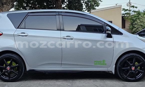 Nunua Ilio tumika Toyota Ractis Fedha Gari ndani ya Maputo nchini Maputo Nunua Ilio tumika Toyota Ractis Fedha Gari ndani ya Maputo nchini Maputo