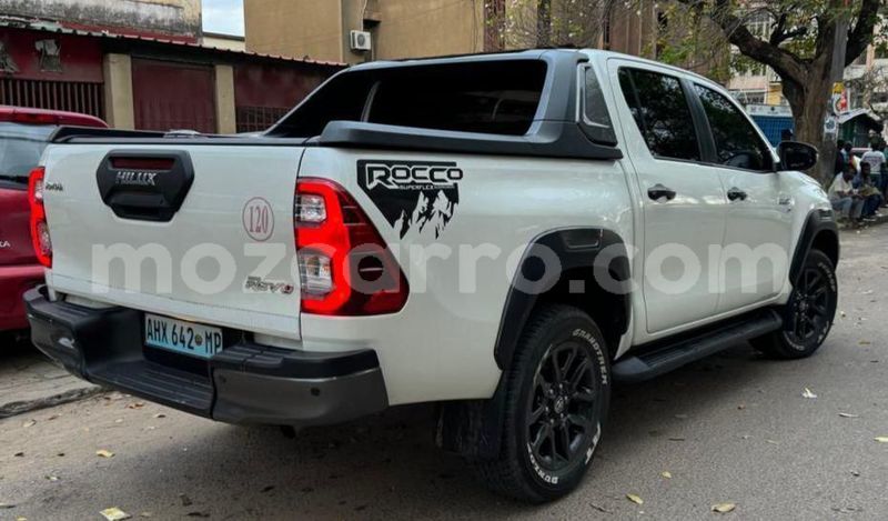 Big with watermark toyota hiluxe revo maputo maputo 32769