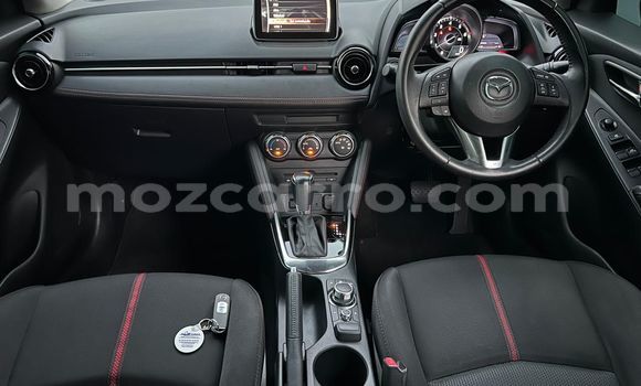 Buy Used Mazda Demio White Car in Maputo in Maputo Buy Used Mazda Demio White Car in Maputo in Maputo