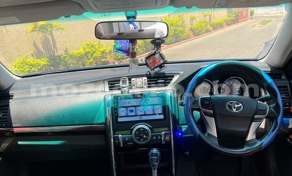 Buy Used Toyota Mark X Blue Car in Maputo in Maputo Buy Used Toyota Mark X Blue Car in Maputo in Maputo