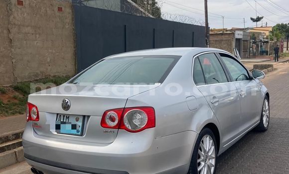 Comprar Usado Volkswagen Jetta Prata Carro em Maputo em Maputo Comprar Usado Volkswagen Jetta Prata Carro em Maputo em Maputo