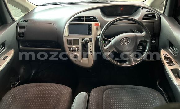 Nunua Ilio tumika Toyota Ractis Nyeusi Gari ndani ya Maputo nchini Maputo Nunua Ilio tumika Toyota Ractis Nyeusi Gari ndani ya Maputo nchini Maputo