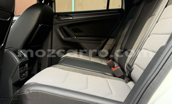 Buy New Volkswagen Tiguan Blue Car in Maputo in Maputo Buy New Volkswagen Tiguan Blue Car in Maputo in Maputo