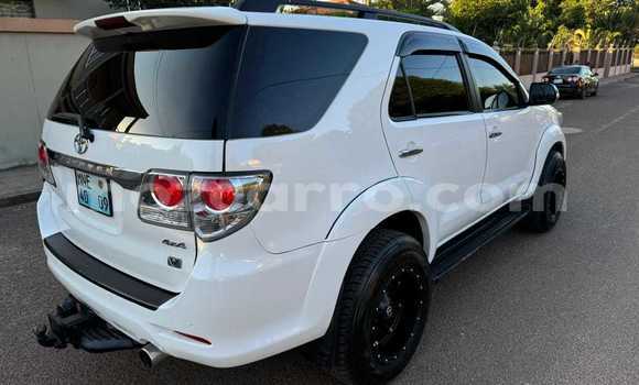 Tenga Tsaru Toyota Fortuner Chena Mota in Maputo in Maputo Tenga Tsaru Toyota Fortuner Chena Mota in Maputo in Maputo