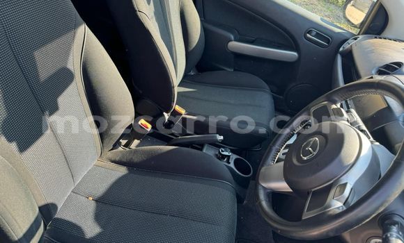 Nunua Imported Mazda Demio Brown Gari ndani ya Maputo nchini Maputo Nunua Imported Mazda Demio Brown Gari ndani ya Maputo nchini Maputo