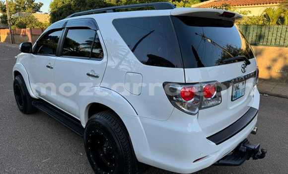 Comprar Usado Toyota Fortuner Branco Carro em Maputo em Maputo Comprar Usado Toyota Fortuner Branco Carro em Maputo em Maputo
