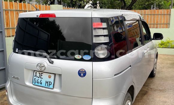 Tenga Tsaru Toyota Sienta Sirivha Mota in Maputo in Maputo Tenga Tsaru Toyota Sienta Sirivha Mota in Maputo in Maputo