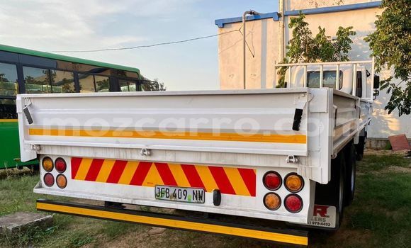 Buy New Isuzu 117 White Car in Maputo in Maputo Buy New Isuzu 117 White Car in Maputo in Maputo