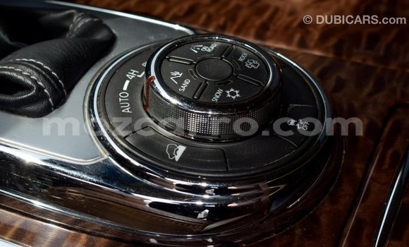 Comprar Importar Nissan Patrol Branco Carro em Import - Dubai em Cabo Delgado Comprar Importar Nissan Patrol Branco Carro em Import - Dubai em Cabo Delgado