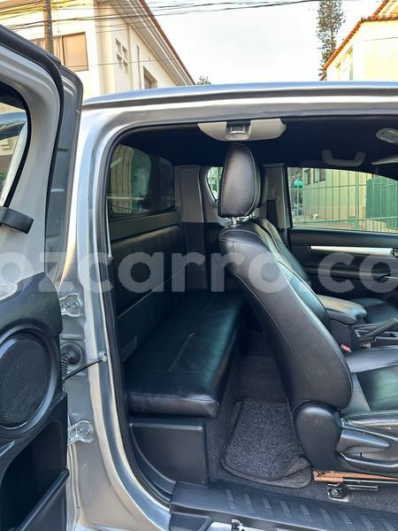 Big with watermark toyota hiluxe revo maputo maputo 32819