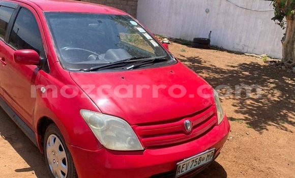 Nunua Ilio tumika Toyota IST Nyekundu Gari ndani ya Maputo nchini Maputo Nunua Ilio tumika Toyota IST Nyekundu Gari ndani ya Maputo nchini Maputo
