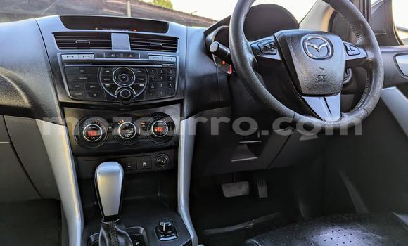Nunua Ilio tumika Mazda BT-50 Nyingine Gari ndani ya Maputo nchini Maputo Nunua Ilio tumika Mazda BT-50 Nyingine Gari ndani ya Maputo nchini Maputo