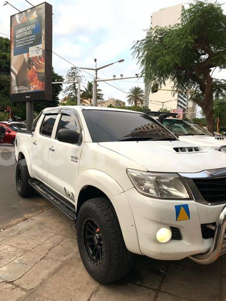 Big with watermark toyota hilux maputo maputo 32828