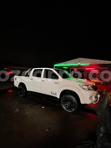 Big with watermark toyota hilux maputo maputo 32828