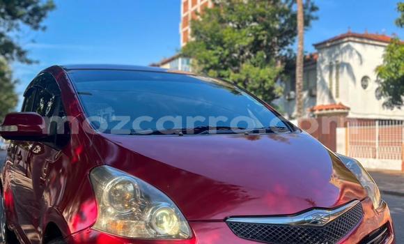 Comprar Usado Toyota Ractis Vermelho Carro em Maputo em Maputo