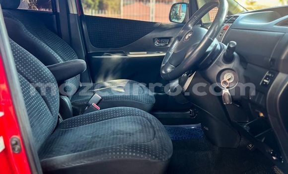 Nunua Ilio tumika Toyota Ractis Nyekundu Gari ndani ya Maputo nchini Maputo Nunua Ilio tumika Toyota Ractis Nyekundu Gari ndani ya Maputo nchini Maputo