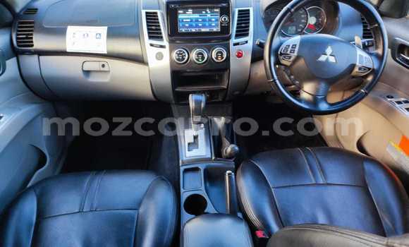 Nunua Ilio tumika Mitsubishi Pajero Sport Nyeupe Gari ndani ya Maputo nchini Maputo Nunua Ilio tumika Mitsubishi Pajero Sport Nyeupe Gari ndani ya Maputo nchini Maputo