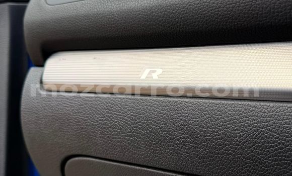 Comprar Novo Volkswagen Golf R Azul Carro em Maputo em Maputo Comprar Novo Volkswagen Golf R Azul Carro em Maputo em Maputo