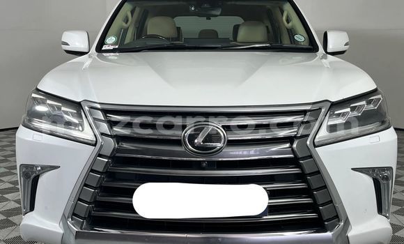 Tenga Itsva Lexus LX 570 Chena Mota in Maputo in Maputo Tenga Itsva Lexus LX 570 Chena Mota in Maputo in Maputo