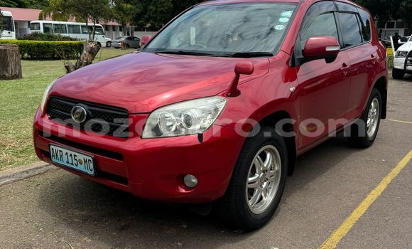 Tenga Tsaru Toyota RAV4 Tsvuku Mota in Maputo in Maputo