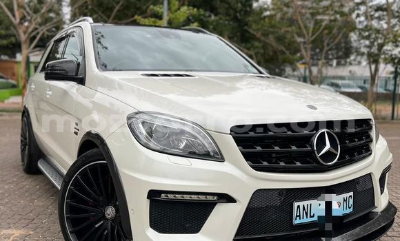 Comprar Novo Mercedes‒Benz M-klasse AMG Branco Carro em Maputo em Maputo Comprar Novo Mercedes‒Benz M-klasse AMG Branco Carro em Maputo em Maputo
