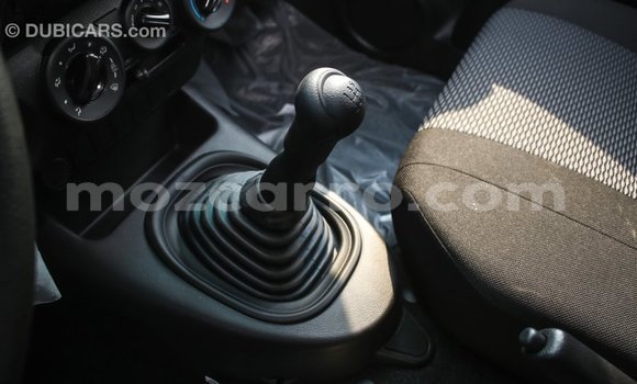 Tenga Imported Toyota Hilux Nhema Mota in Import - Dubai in Cabo Delgado Tenga Imported Toyota Hilux Nhema Mota in Import - Dubai in Cabo Delgado