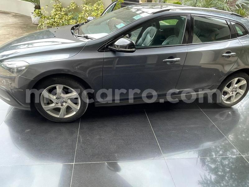 Big with watermark volvo v40 maputo maputo 32861