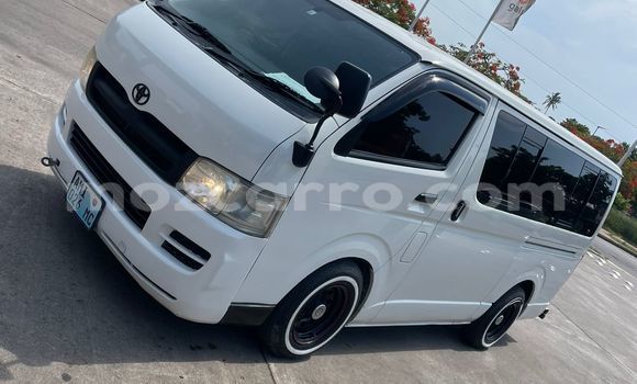 Tenga Tsaru Toyota Hiace Chena Mota in Maputo in Maputo Tenga Tsaru Toyota Hiace Chena Mota in Maputo in Maputo