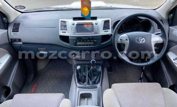 Comprar Usado Toyota Hilux Branco Carro em Maputo em Maputo Comprar Usado Toyota Hilux Branco Carro em Maputo em Maputo