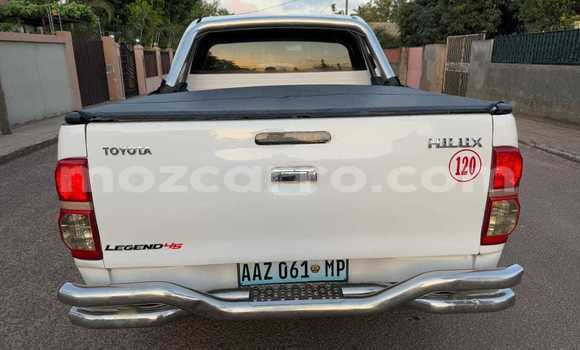 Comprar Novo Toyota Hilux Branco Carro em Maputo em Maputo Comprar Novo Toyota Hilux Branco Carro em Maputo em Maputo