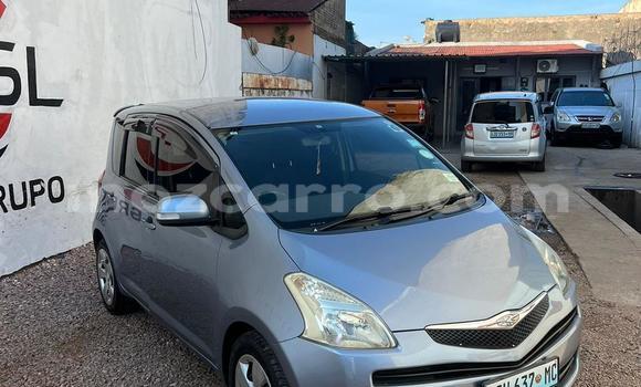 Comprar Usado Toyota Ractis Azul Carro em Maputo em Maputo Comprar Usado Toyota Ractis Azul Carro em Maputo em Maputo