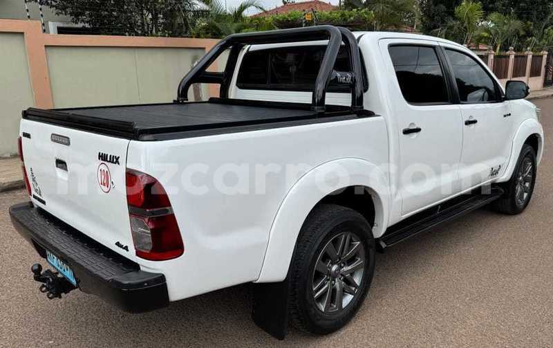 Big with watermark toyota hilux maputo maputo 32887