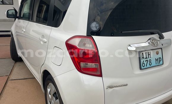 Comprar Usado Toyota Ractis Branco Carro em Maputo em Maputo Comprar Usado Toyota Ractis Branco Carro em Maputo em Maputo