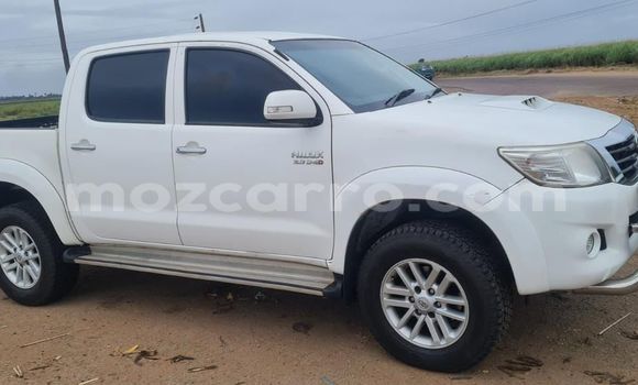 Buy Used Toyota Hilux White Car in Maputo in Maputo Buy Used Toyota Hilux White Car in Maputo in Maputo