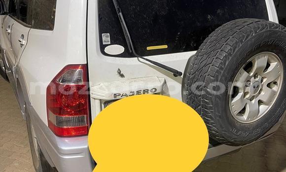 Buy Used Mitsubishi Pajero White Car in Maputo in Maputo Buy Used Mitsubishi Pajero White Car in Maputo in Maputo