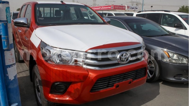 Big with watermark toyota hilux cabo delgado import dubai 5622