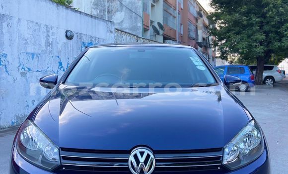 Buy Used Volkswagen Golf Blue Car in Maputo in Maputo