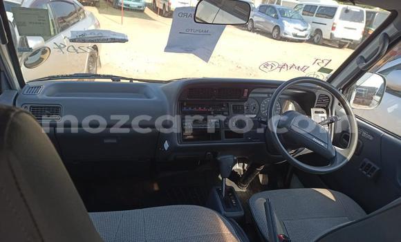 Comprar Novo Toyota Hiace Branco Carro em Maputo em Maputo Comprar Novo Toyota Hiace Branco Carro em Maputo em Maputo