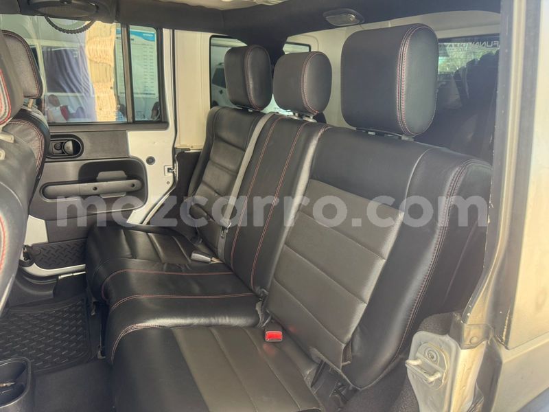 Big with watermark jeep wrangler maputo maputo 32923