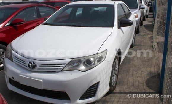 Comprar Importar Toyota Camry Branco Carro em Import - Dubai em Cabo Delgado Comprar Importar Toyota Camry Branco Carro em Import - Dubai em Cabo Delgado