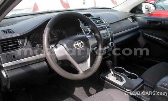 Comprar Importar Toyota Camry Branco Carro em Import - Dubai em Cabo Delgado Comprar Importar Toyota Camry Branco Carro em Import - Dubai em Cabo Delgado