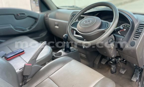 Comprar Usado Hyundai H1 Branco Carro em Maputo em Maputo Comprar Usado Hyundai H1 Branco Carro em Maputo em Maputo