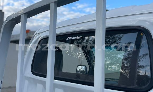 Comprar Usado Hyundai H1 Branco Carro em Maputo em Maputo Comprar Usado Hyundai H1 Branco Carro em Maputo em Maputo