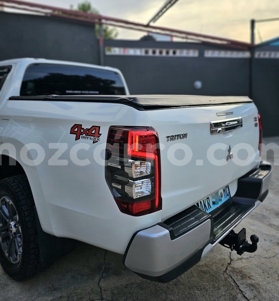 Big with watermark mitsubishi triton maputo maputo 32939