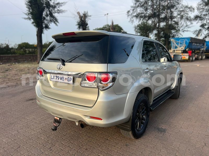 Big with watermark toyota fortuner maputo maputo 32950