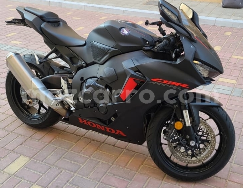 Big with watermark honda cbr 1000 rr maputo maputo 32957