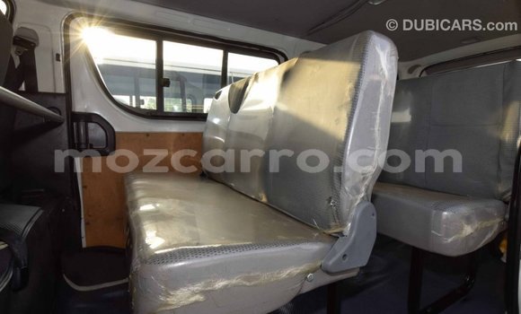 Comprar Importar Toyota Hiace Branco Carro em Import - Dubai em Cabo Delgado Comprar Importar Toyota Hiace Branco Carro em Import - Dubai em Cabo Delgado