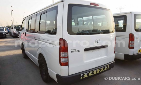 Comprar Importar Toyota Hiace Branco Carro em Import - Dubai em Cabo Delgado Comprar Importar Toyota Hiace Branco Carro em Import - Dubai em Cabo Delgado