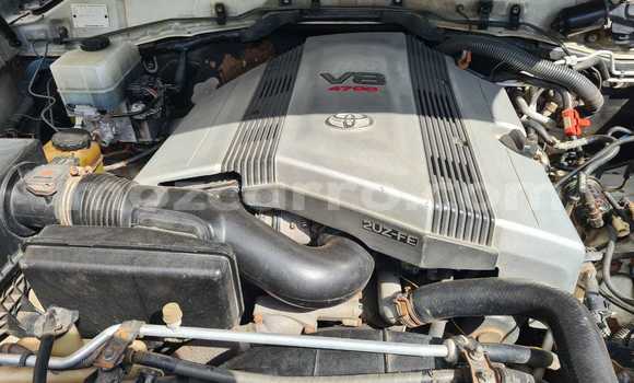 Buy Used Toyota Land Cruiser White Car in Maputo in Maputo Buy Used Toyota Land Cruiser White Car in Maputo in Maputo